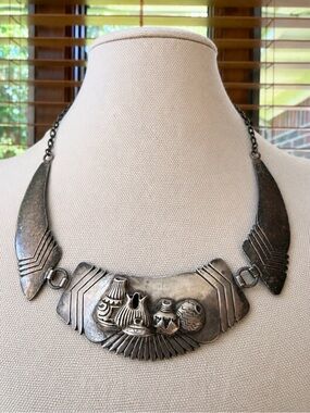 VINTAGE NAVAJO POTTERY STERLING SILVER NECKLACE
